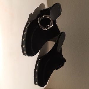 Stuart Weizmann, black suede slip on, size 8M.